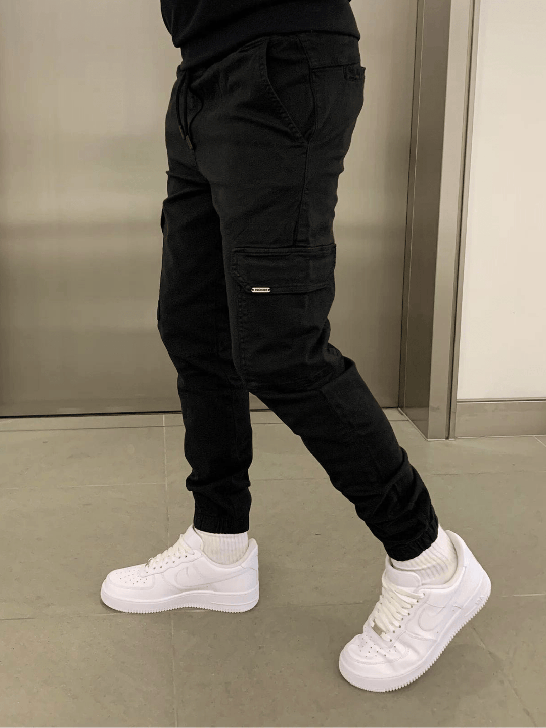 William – Stylish and Practical Cargo Joggers